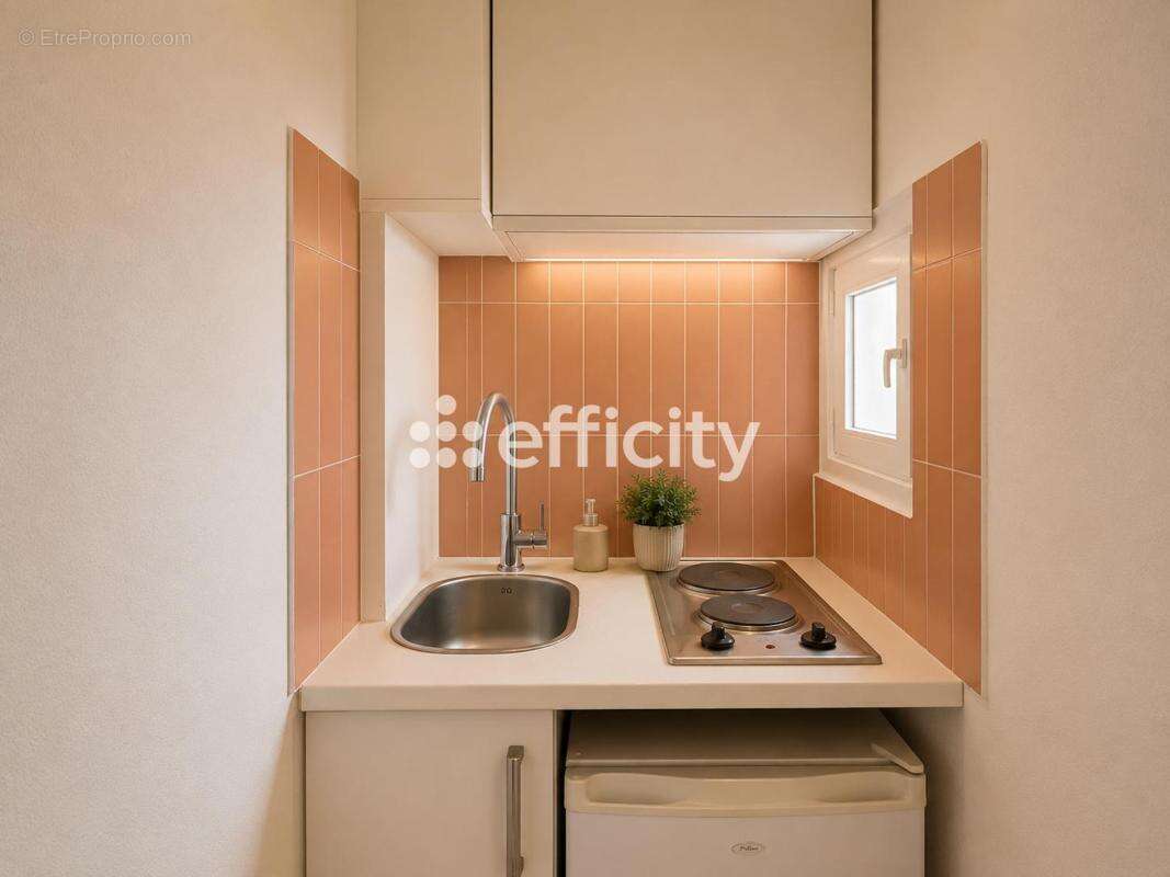Appartement à PARIS-7E