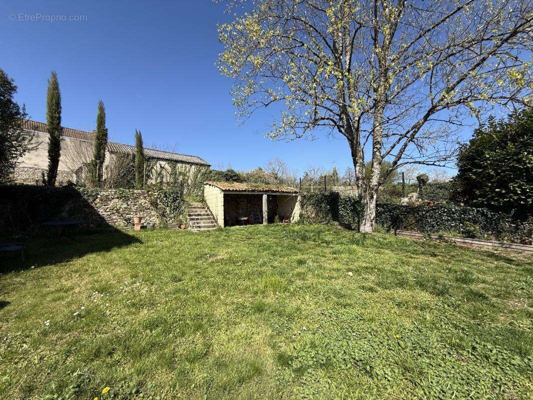 Maison à NONTRON