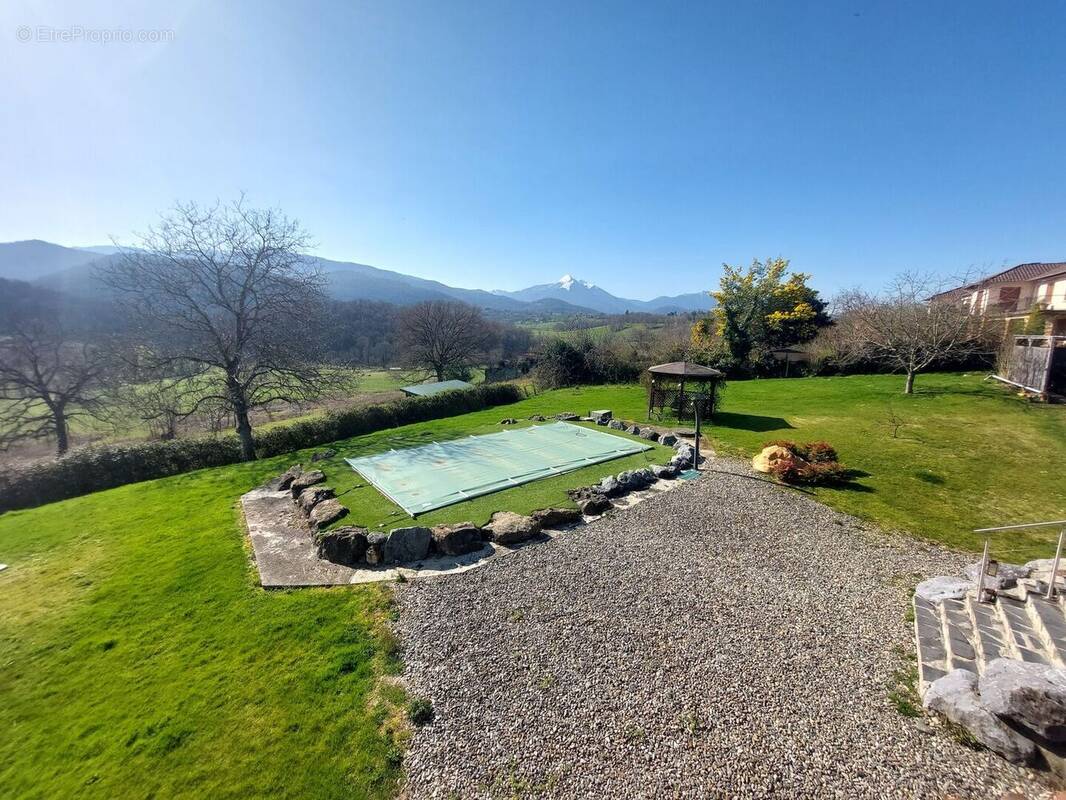 20260226113436 - Maison à ASPET