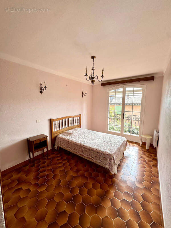 Maison à LA CROIX-VALMER