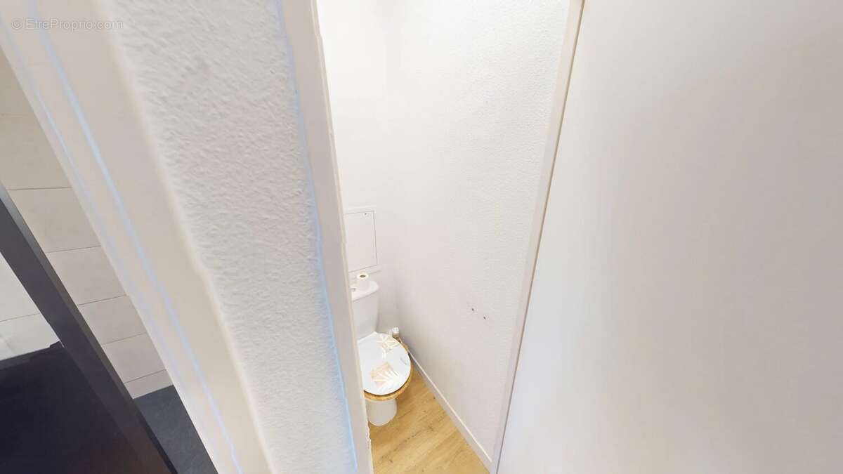 Appartement à VILLENEUVE-LOUBET