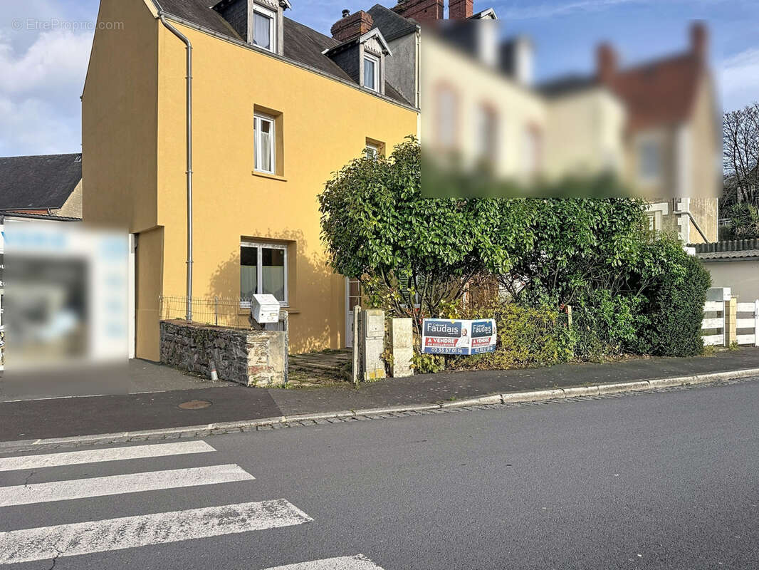 Maison à LA MEAUFFE