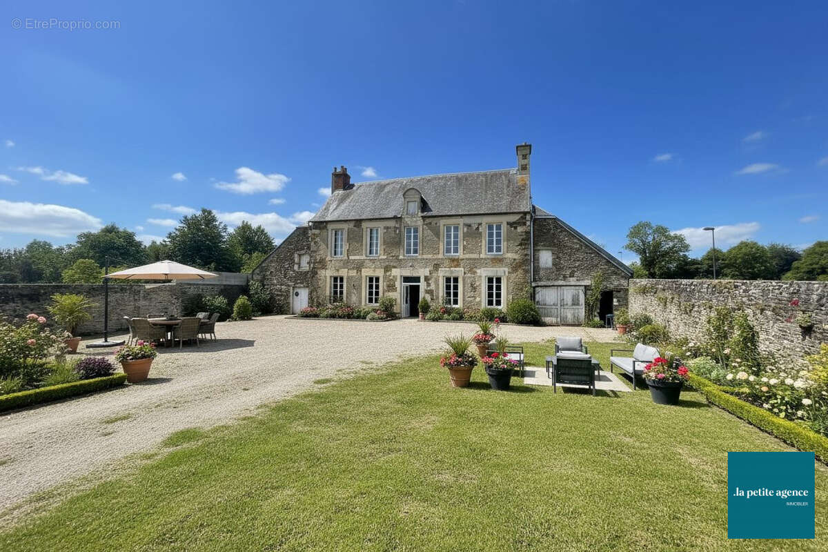 Maison à THURY-HARCOURT
