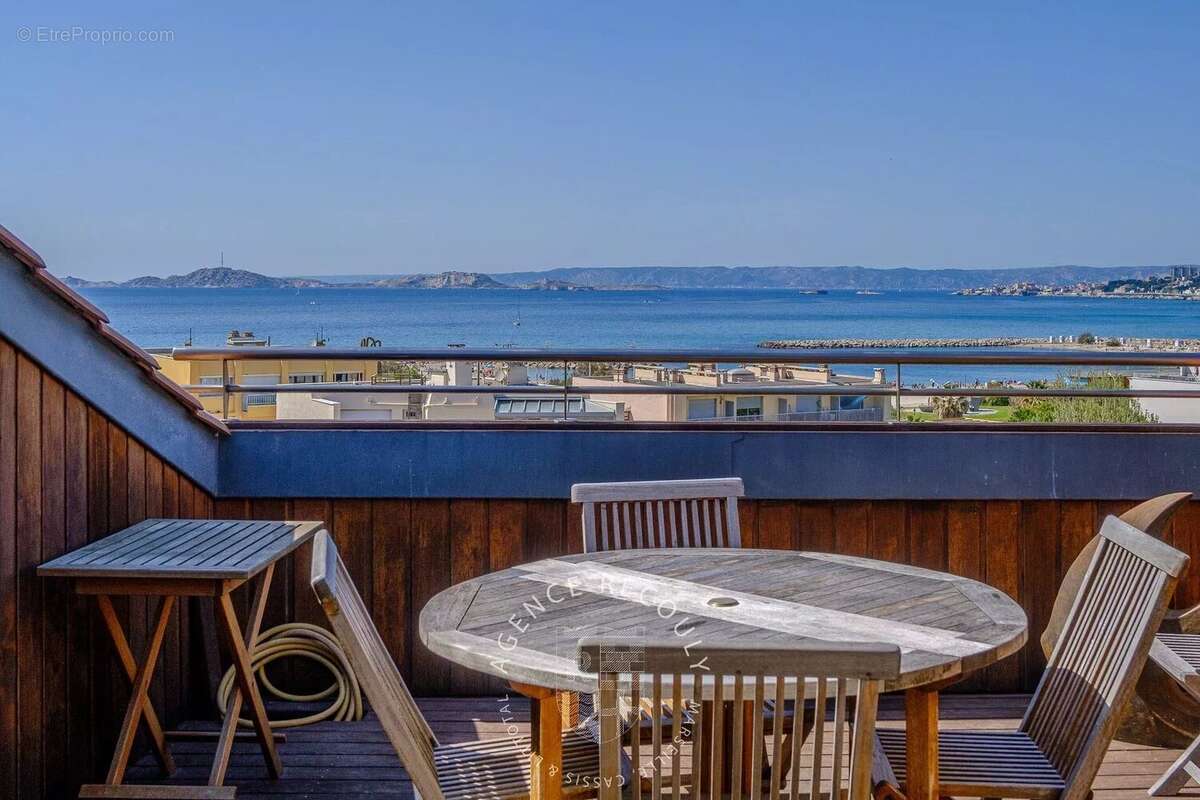 Appartement à MARSEILLE-8E