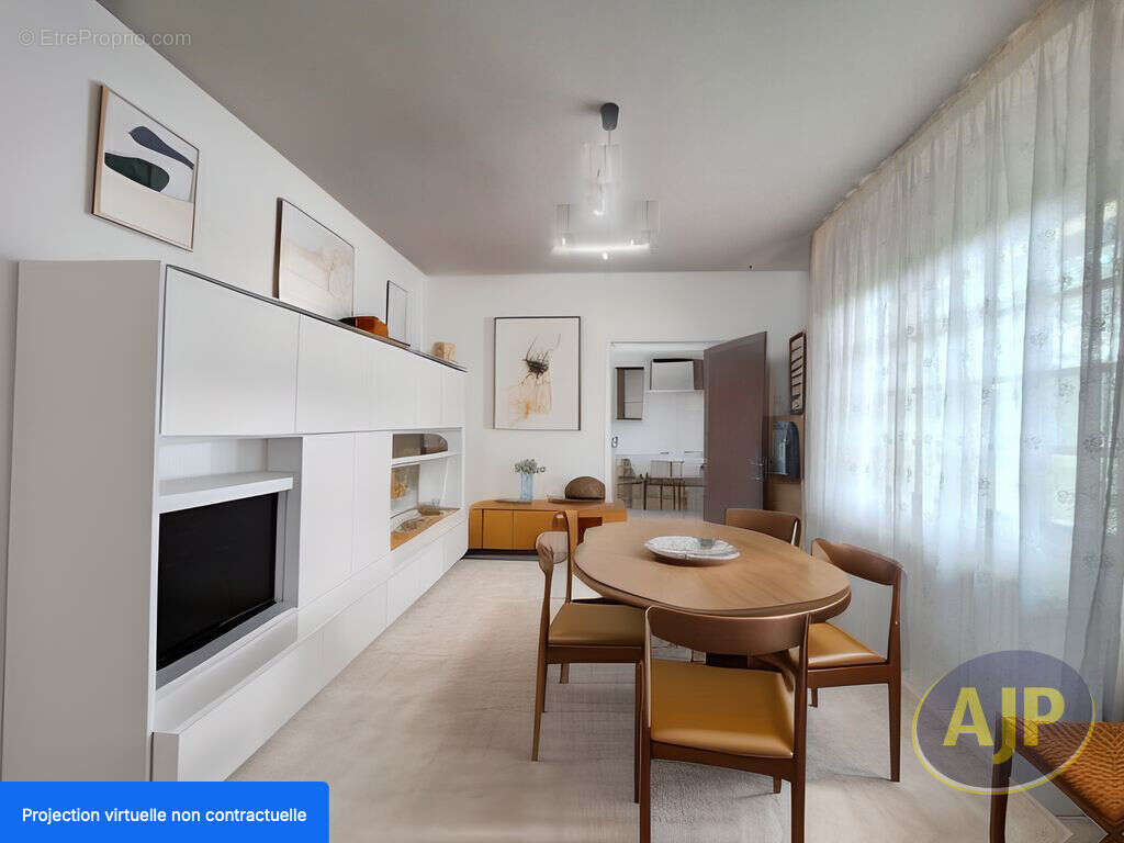 Maison à LA LANDE-DE-FRONSAC