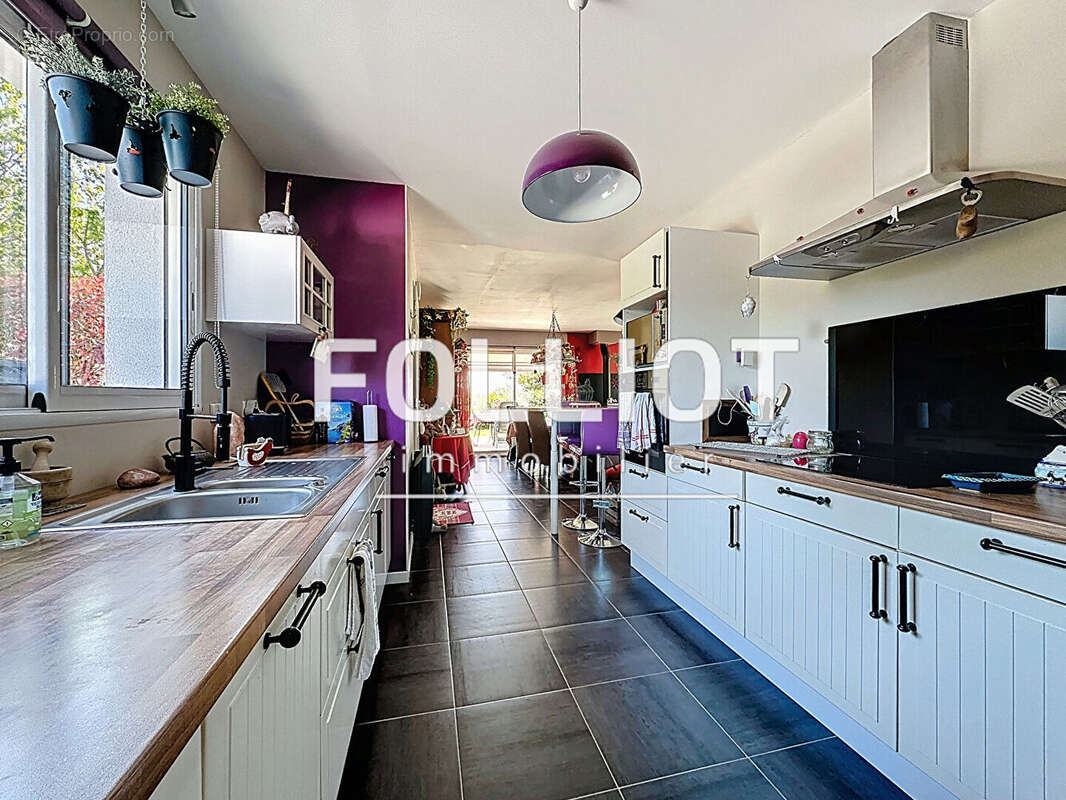 Maison à SAINT-SAUVEUR-LA-POMMERAYE