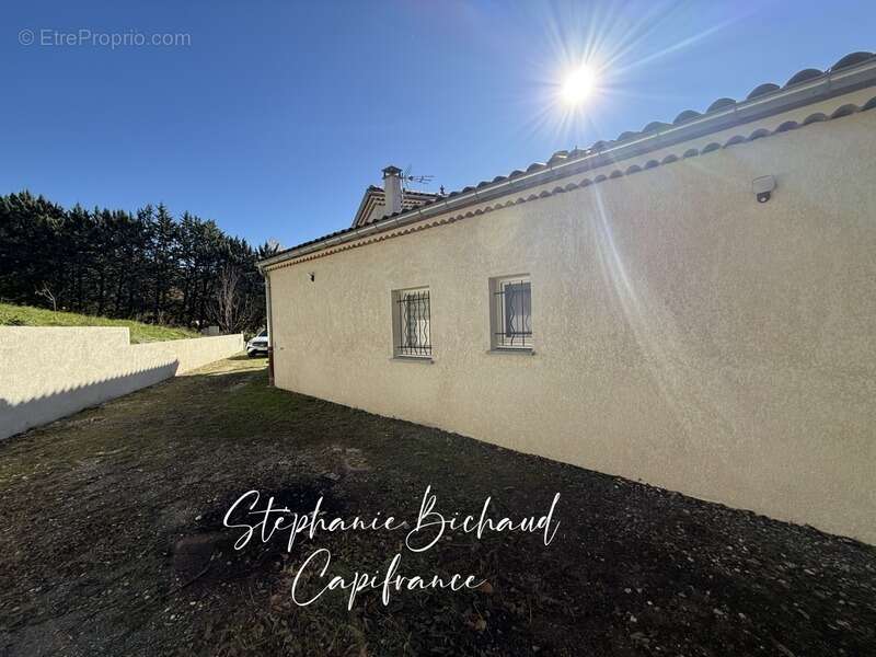 Maison à CHATEAUVIEUX