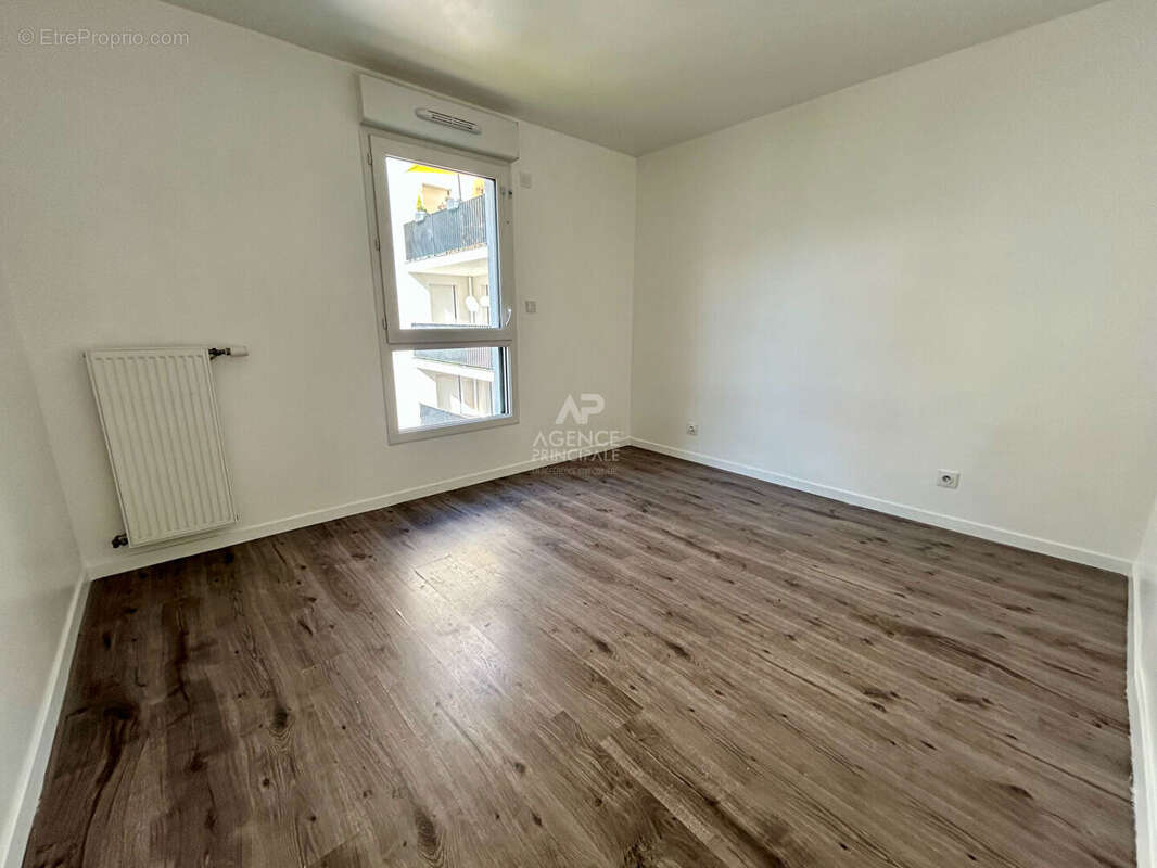 Appartement Poissy 4 pièce(s) 80.40 m2 - photo 5