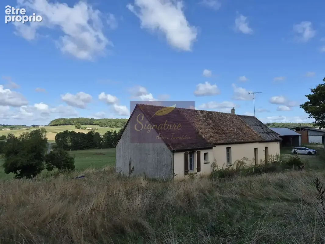 Maison à SAINT-JEAN-DE-LA-MOTTE