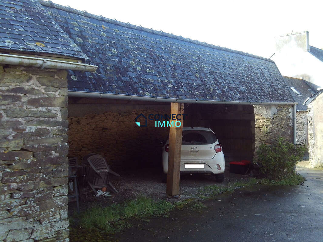 Maison à MOTREFF