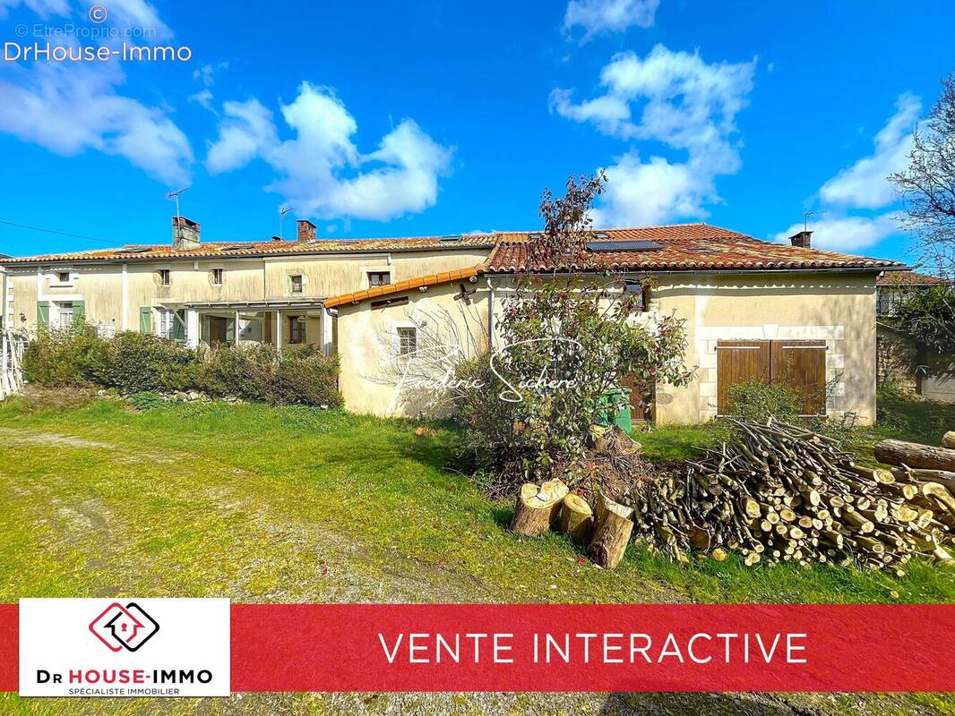 Maison à LA CHAPELLE-THIREUIL