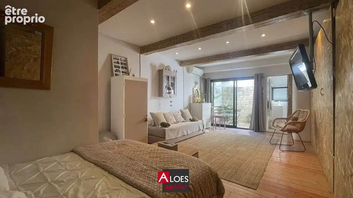 Maison Aigues-Mortes intra-muros 3 pièces - photo 10