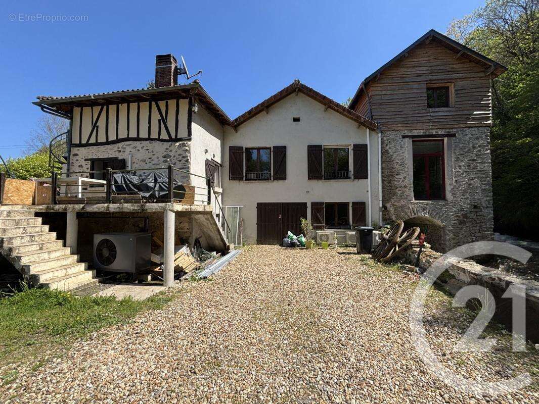 Maison à AIXE-SUR-VIENNE