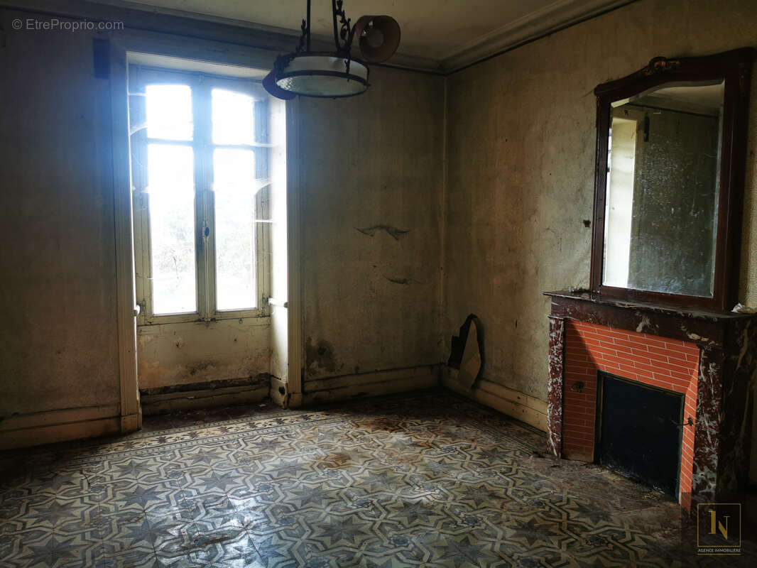 Maison à LE LOROUX-BOTTEREAU