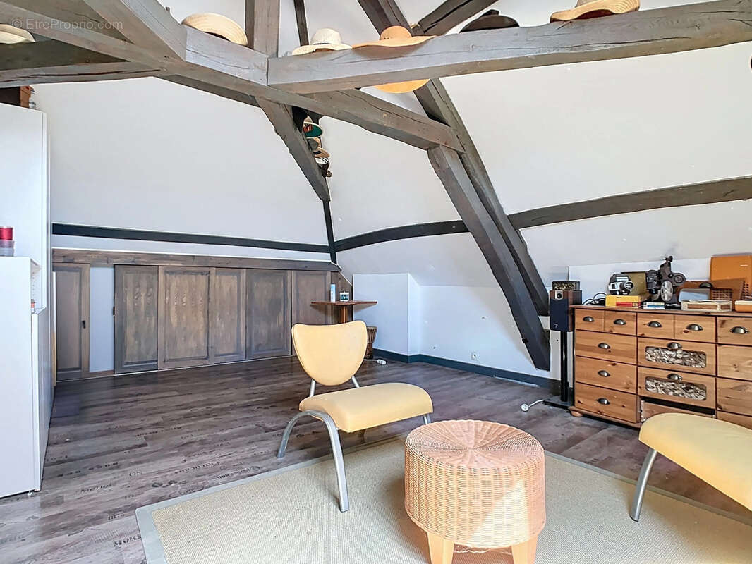 Maison à MONTMIRAIL