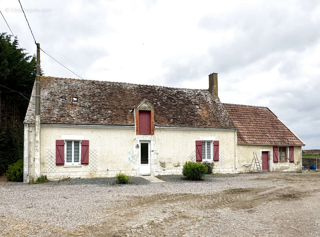 Exploitation agricole de 100 ha avec gîte, bâtiments d'élevage et potentiel d'agrandissement - photo 5