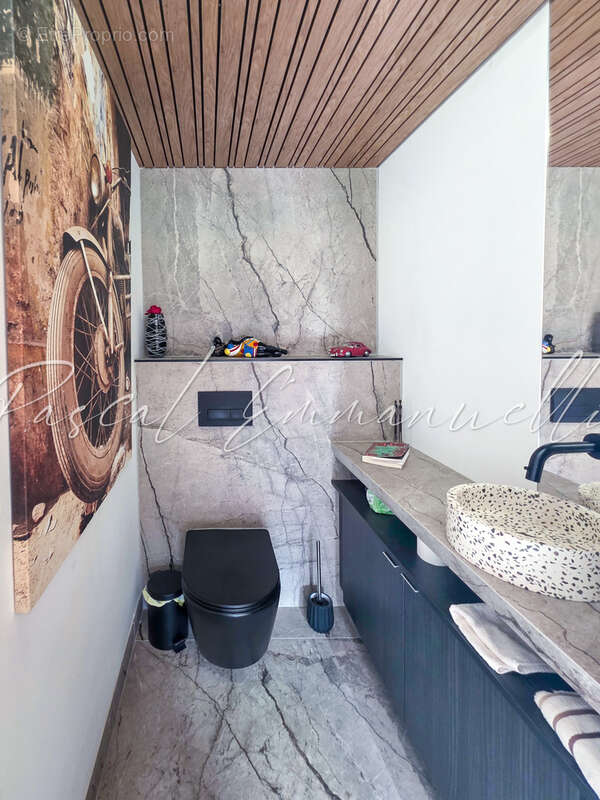 Appartement à MANDELIEU-LA-NAPOULE