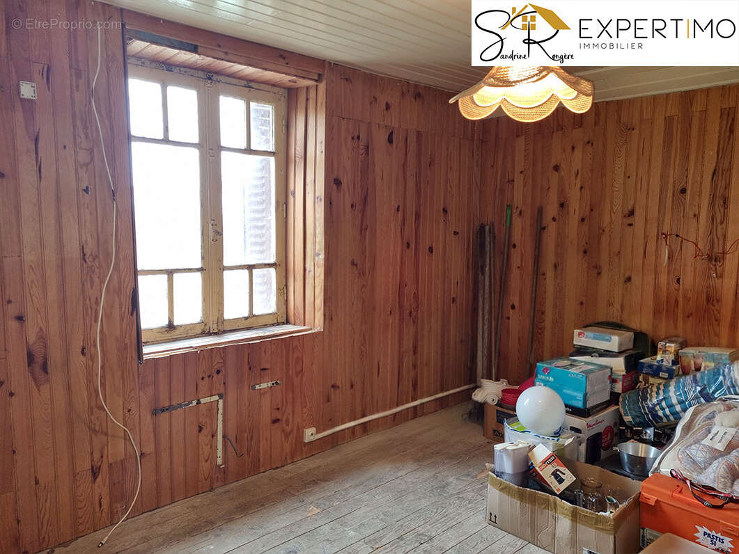 Maison à SAINT-ELOY-LES-MINES