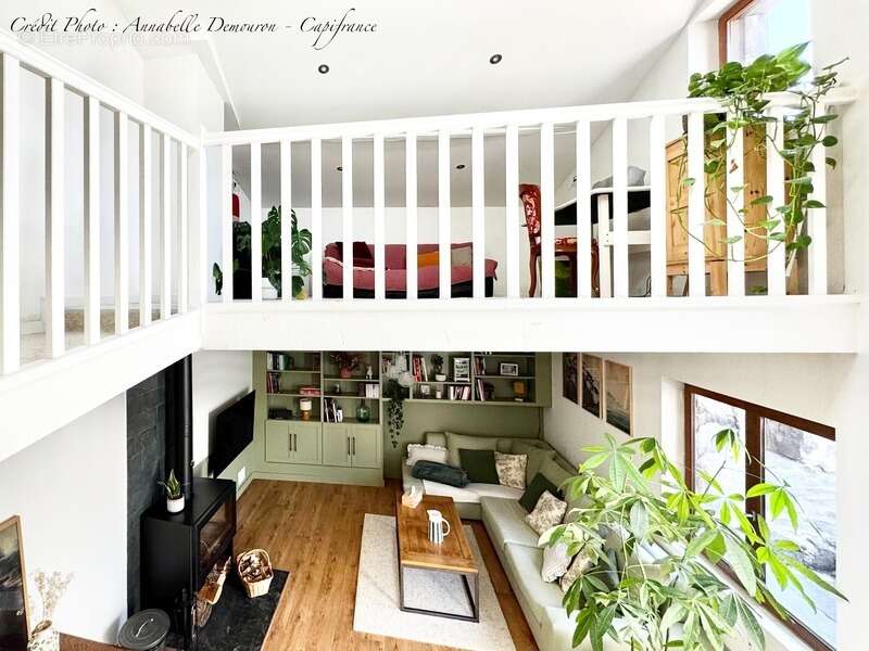 RIOM - EXCLUSIVITÉ – Maison de ville de caractère P6 entièrement rénovée avec jardin, abri et cave - photo 49