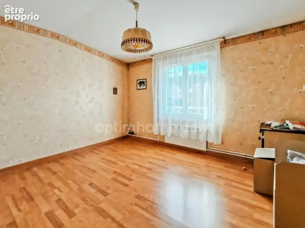 MOUY – Charmante maison familiale de 89,49 m² avec 3 chambres, jardin, garage et sous-sol - photo 11