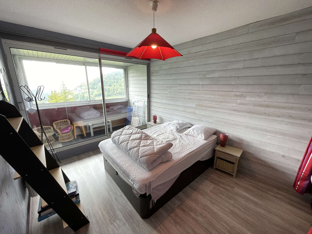 Appartement à LAVEISSIERE