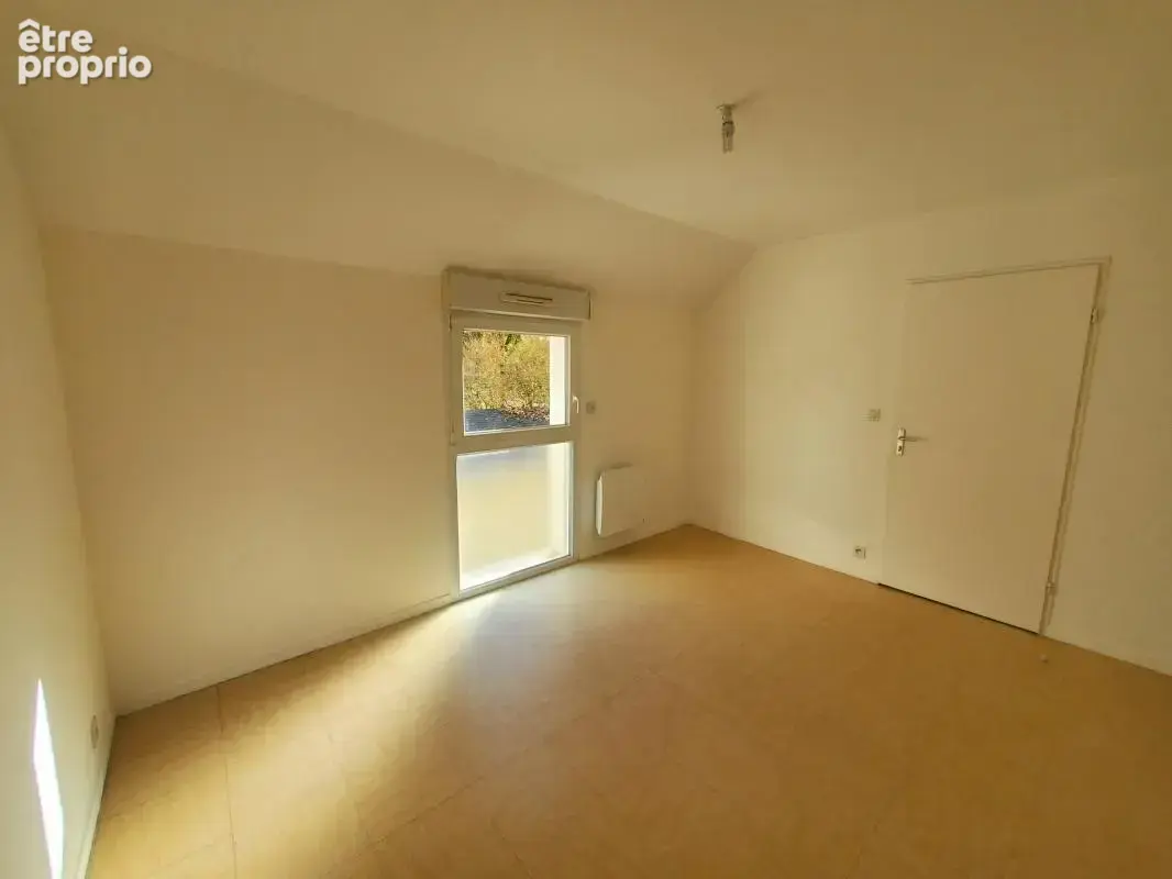 Maison t3 a 500 du bourg avec jardin et garage - photo 12