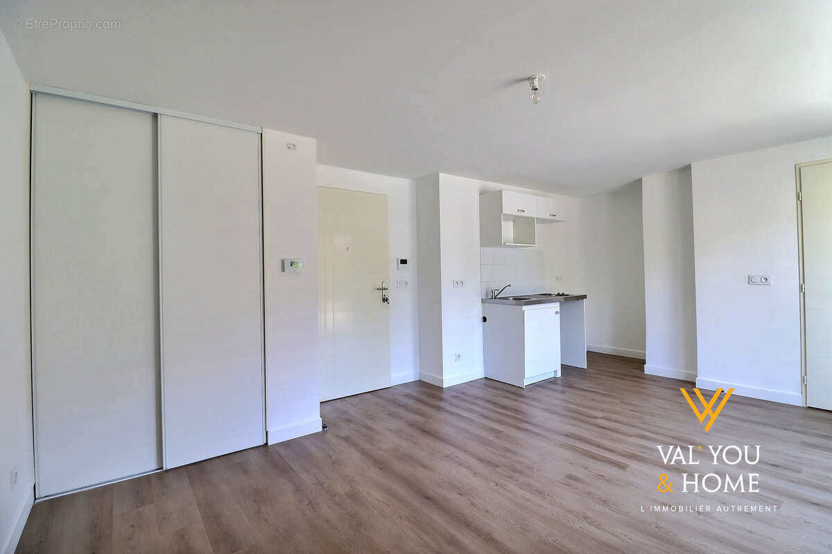 Studio 25 m2 en RDC  avec Parking - Premier Achat ou Investissement Locatif - photo 2