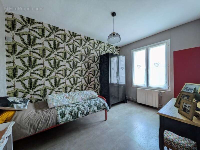 Maison plain-pied 75,5 m² - Thouars (79) - photo 7