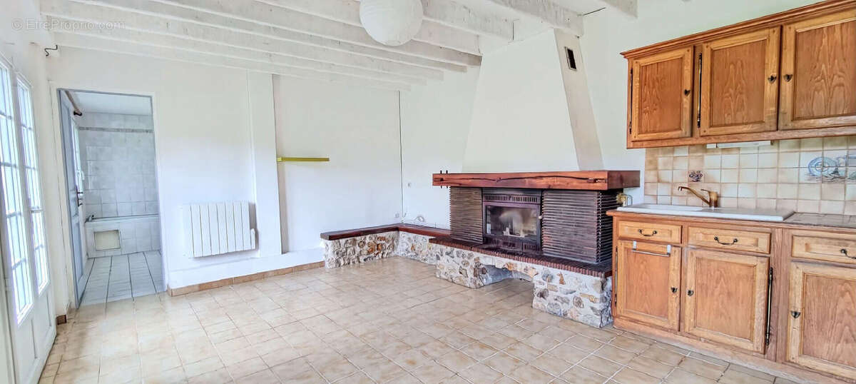 Maison à SAINT-PIAT