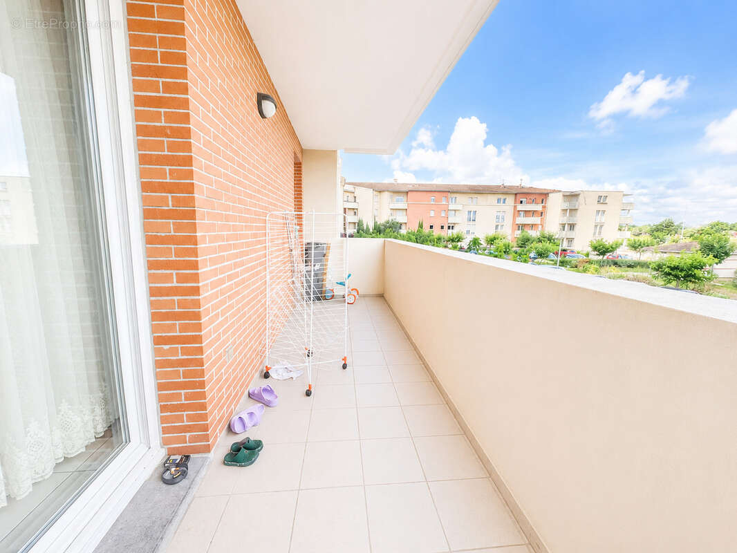 Appartement à COLOMIERS