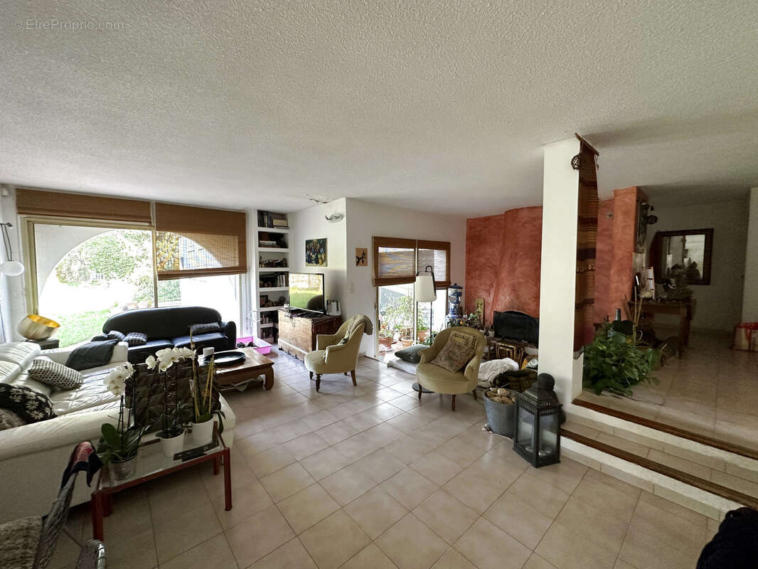 Maison à MONTFERRIER-SUR-LEZ