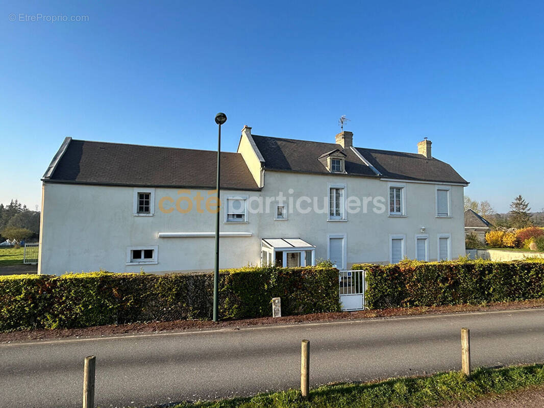 Maison à BARON-SUR-ODON