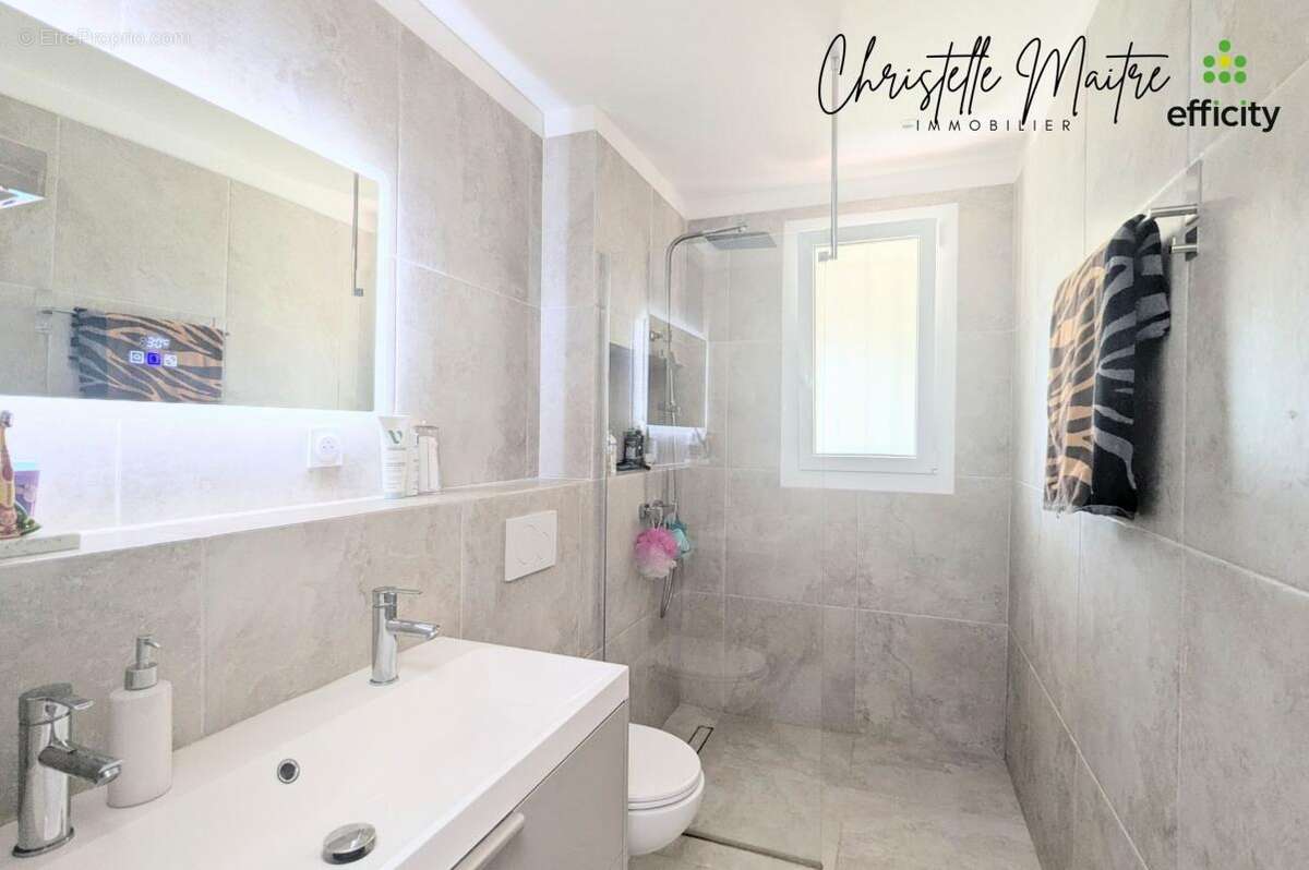 Maison à SAINT-MARTIN-DE-CRAU