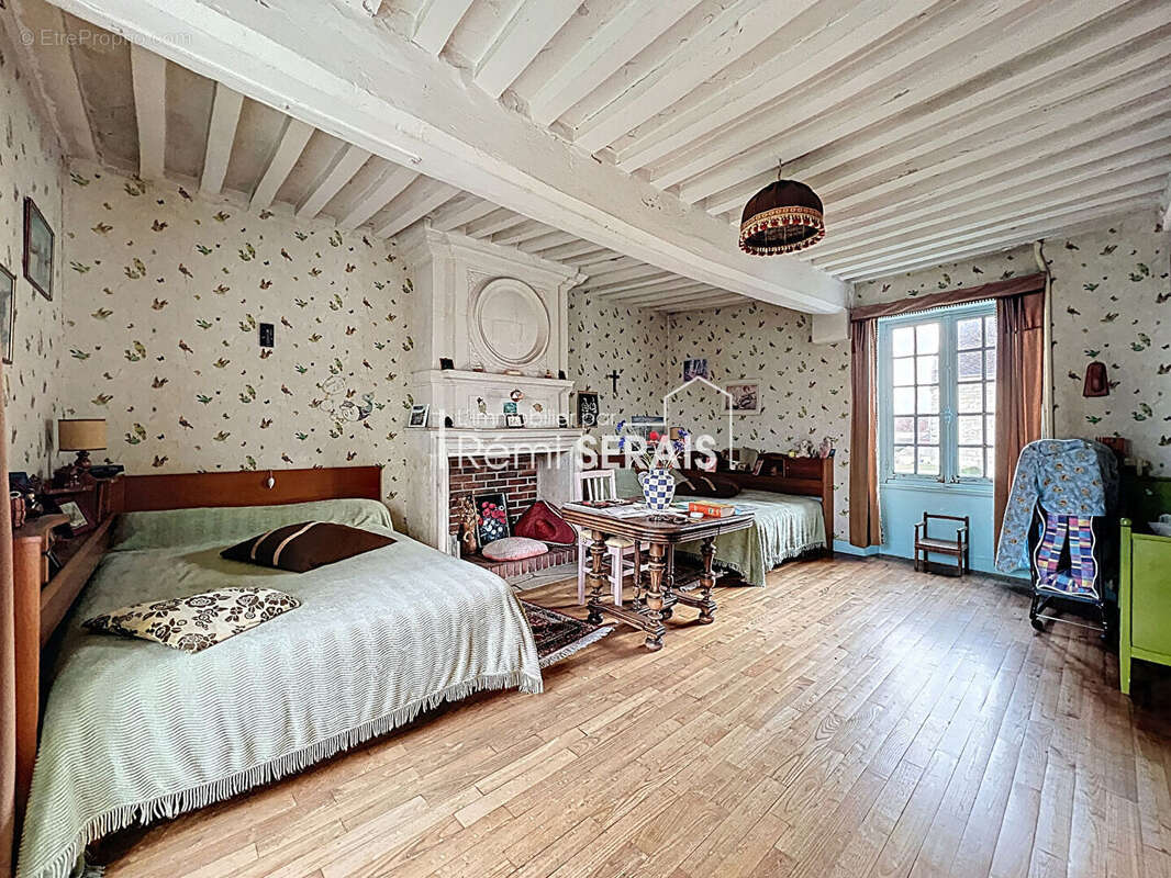À vendre - Maison familiale à Sarceaux, aux portes d'Argentan - photo 11