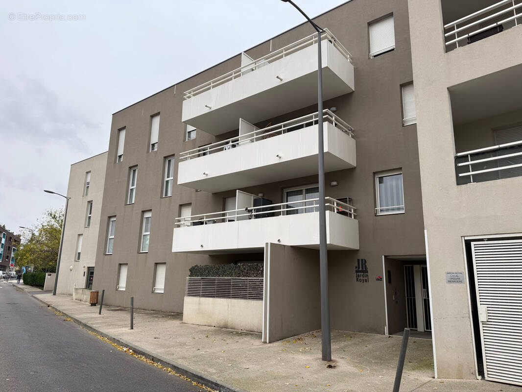 Appartement à CASTELNAU-LE-LEZ