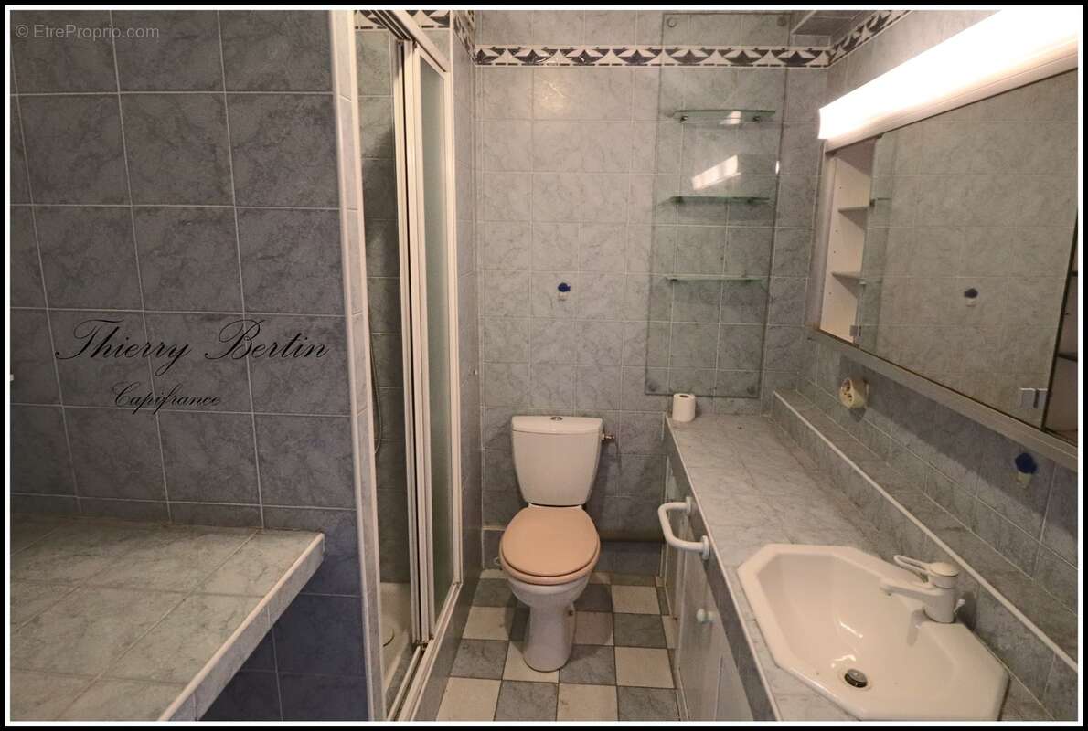 Appartement à vendre 4 pièces SAINT RAPHAEL (83) - photo 9