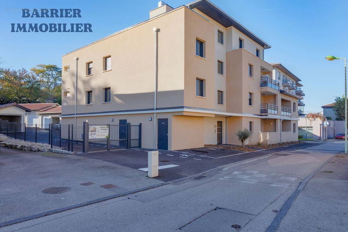 Appartement à CHAVANOZ