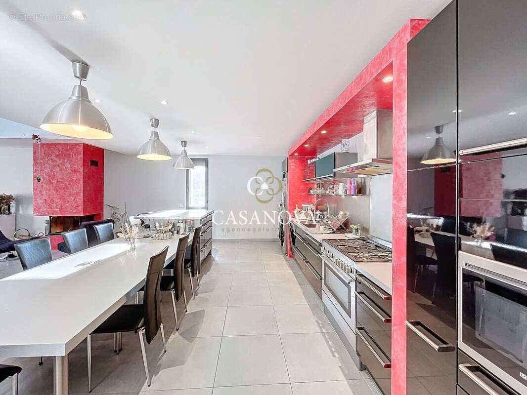 Maison de charme rénovée esprit loft avec piscine et volumes généreux  Pézenas - photo 11