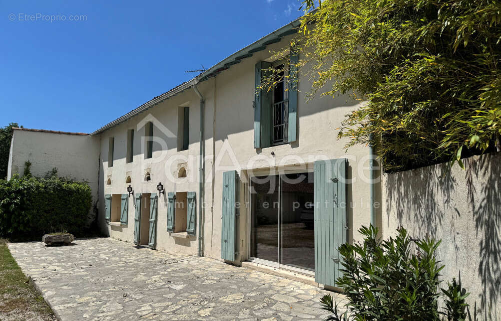 Maison à SAINT-PALAIS-SUR-MER