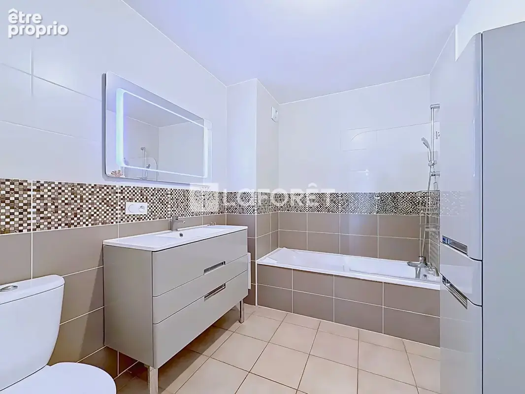 Appartement Challes Les Eaux 3 pièce(s) 68 m2 - photo 17
