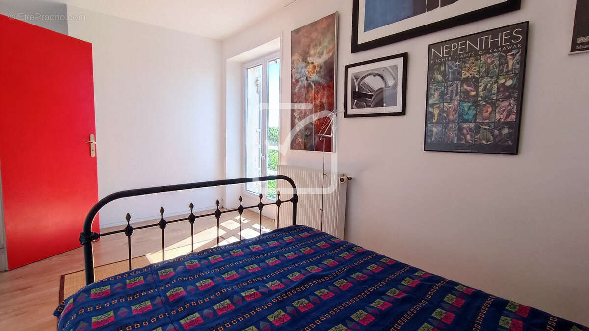 Demeure de caractère avec piscine et dépendances - photo 15