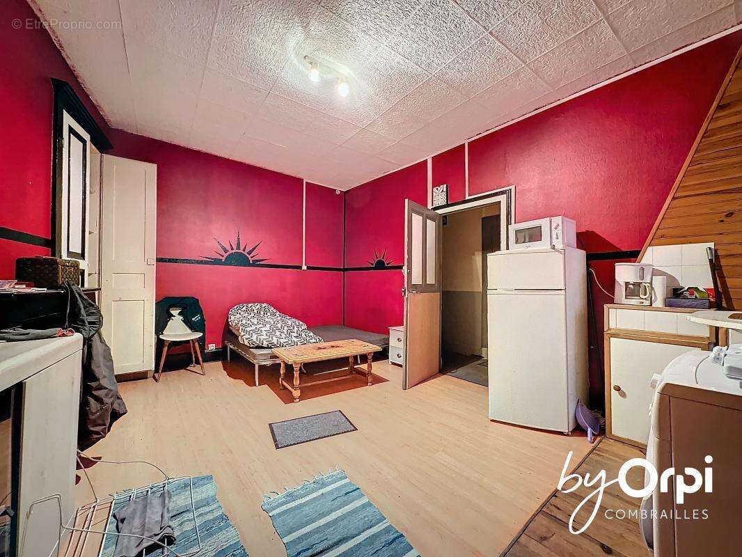 Appartement à COMMENTRY