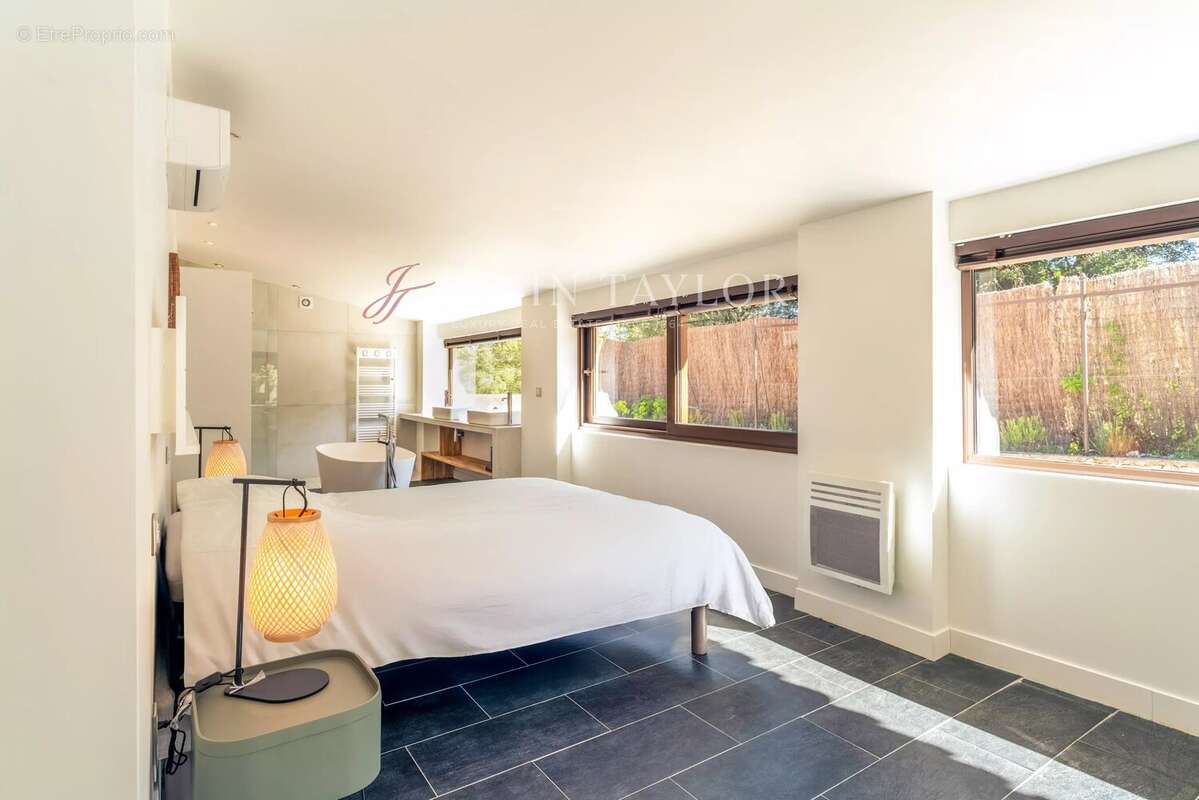 Maison à EYGALIERES