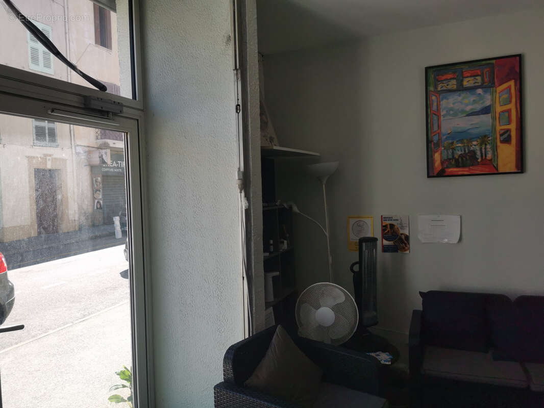 Commerce à DRAGUIGNAN