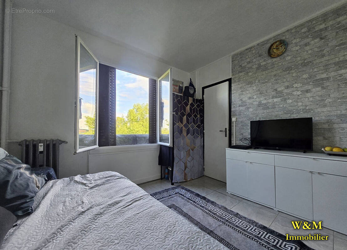 Appartement à RIS-ORANGIS