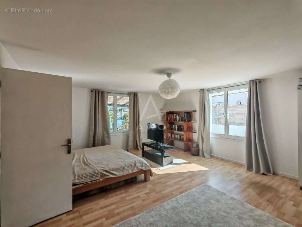 Maison à LE LANDREAU