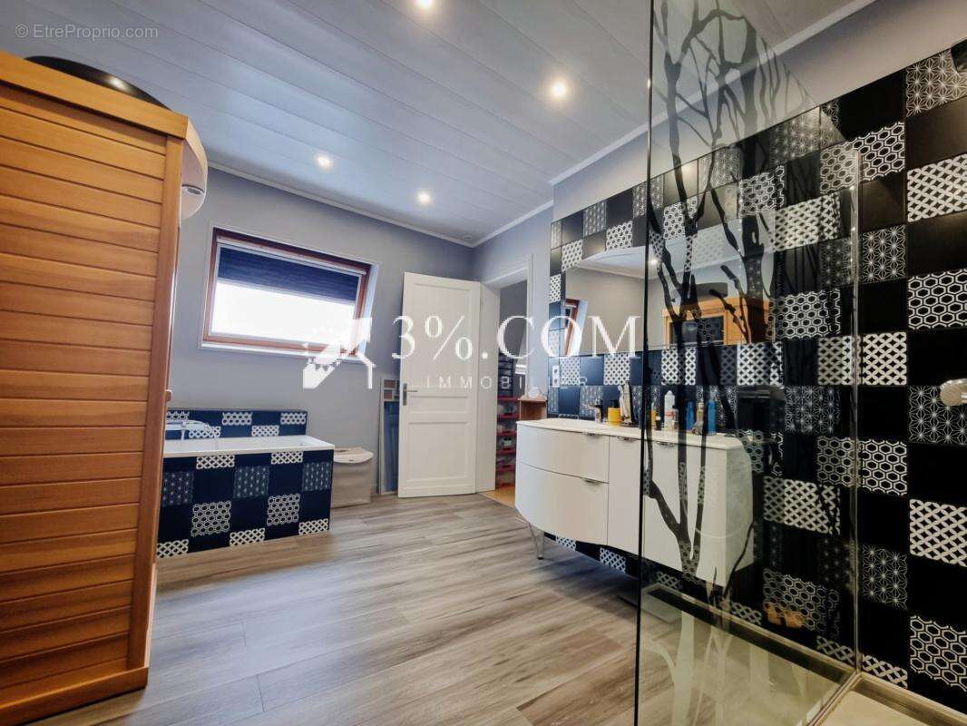 Duplex à l'esprit maison avec entrée indépendante et 0 charg - photo 6