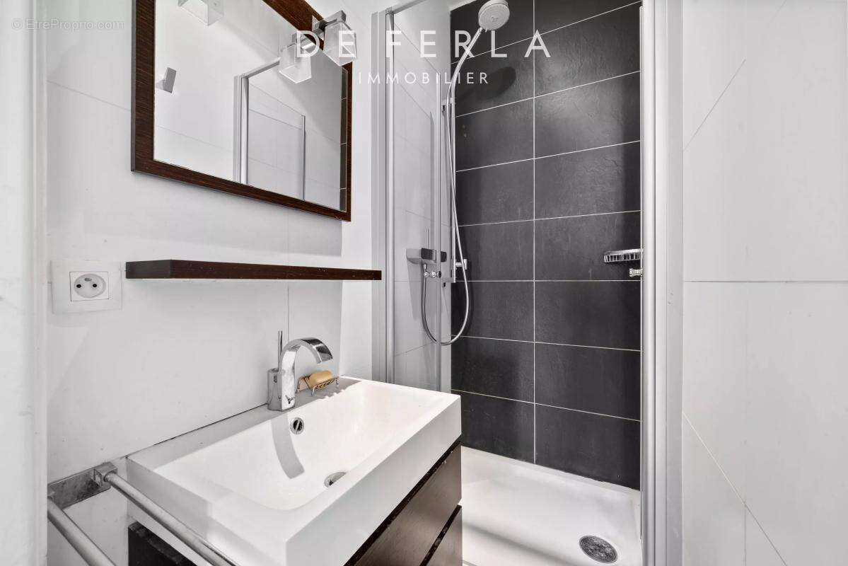 Appartement à MONTROUGE