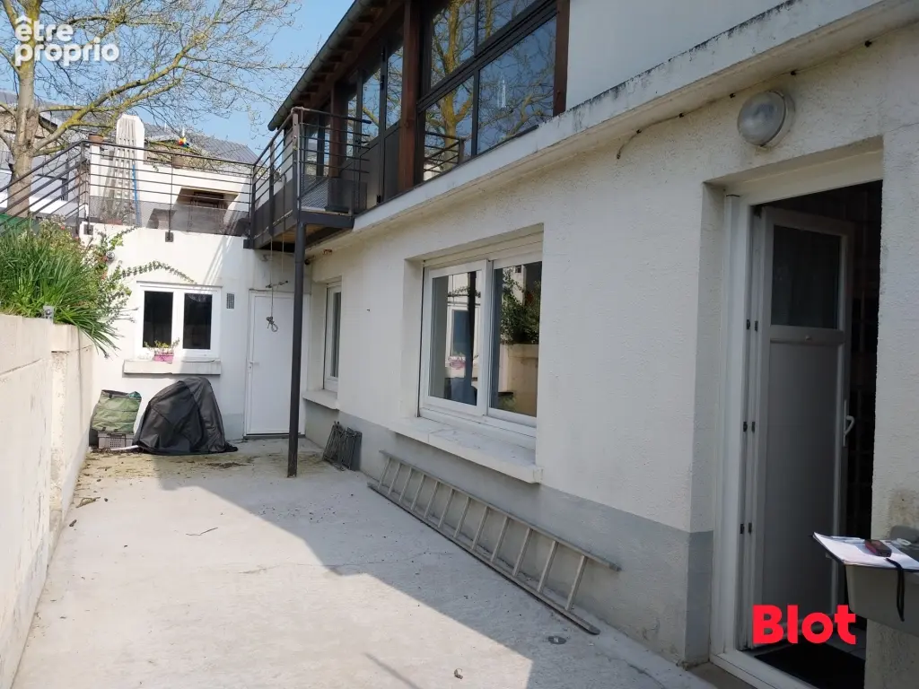 Appartement 81 m² à Saint-Malo  - photo 1