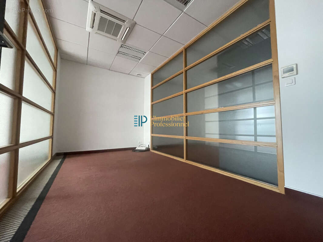 Commerce à LANESTER